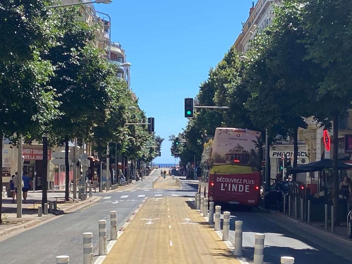 Centre: A 300m De La Et De La Promenade Des Apartment *