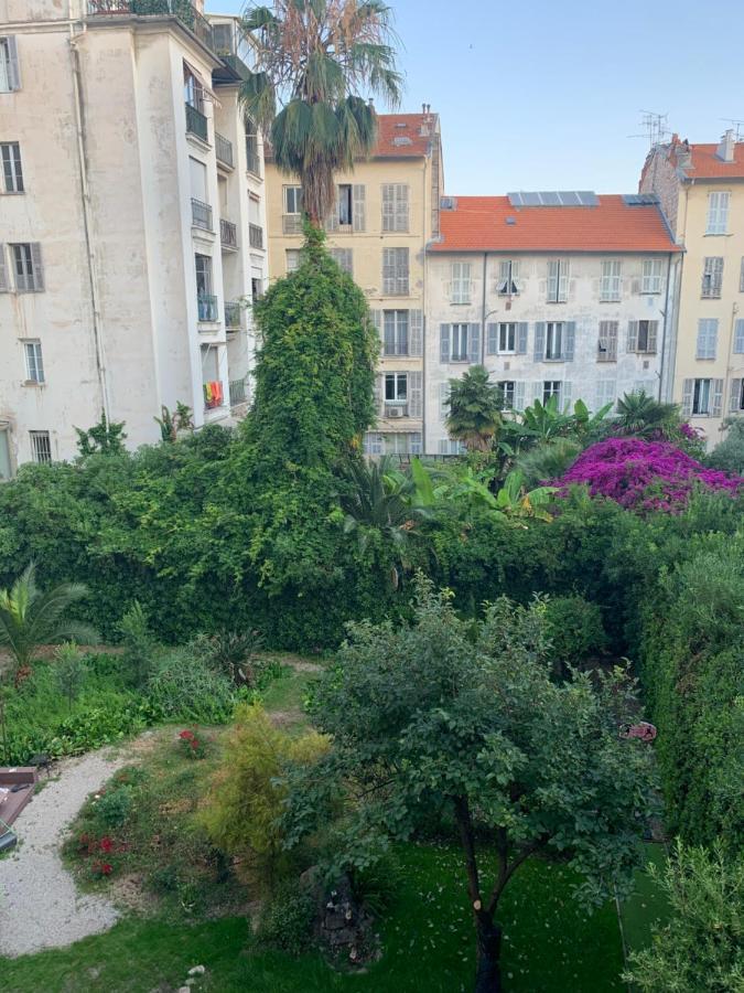 Appartement Centre: à 300m De La Et De La Promenade Des *