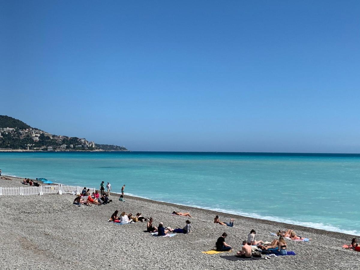 Centre: à 300m De La Et De La Promenade Des